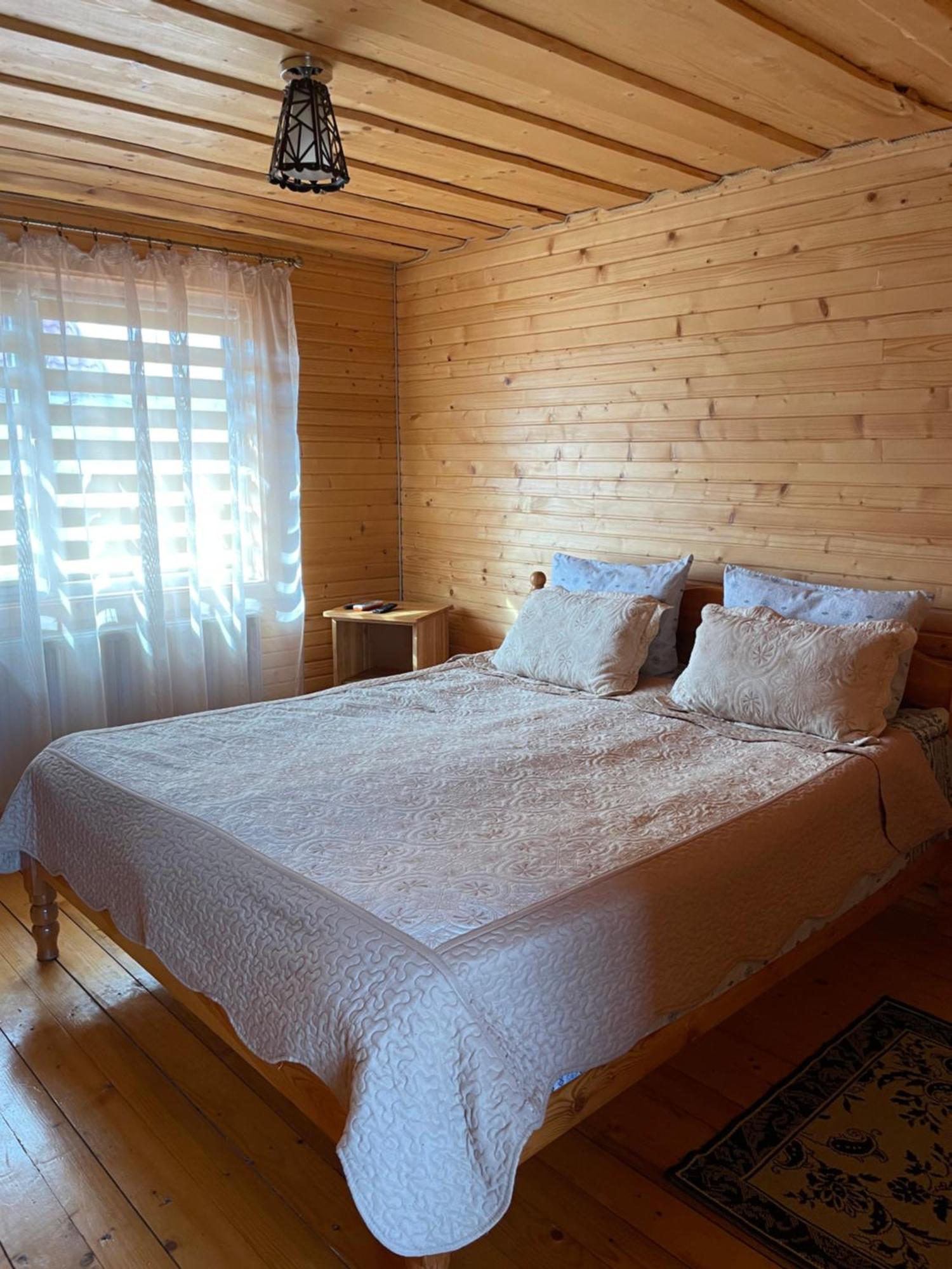 Azaliya Villa Lazeshchyna Dış mekan fotoğraf